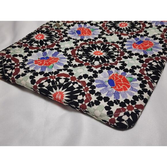 US Based Authentic Chanel Paris Dubai Medium Printed Canvas O Case Clutch - Picture 4 of 10